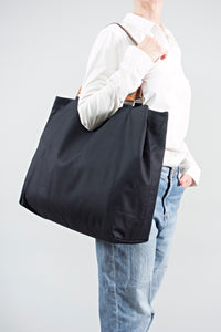 Shopper / Markttasche TS02 dunkelblau mit vegetabil gegerbten Ledergurten
